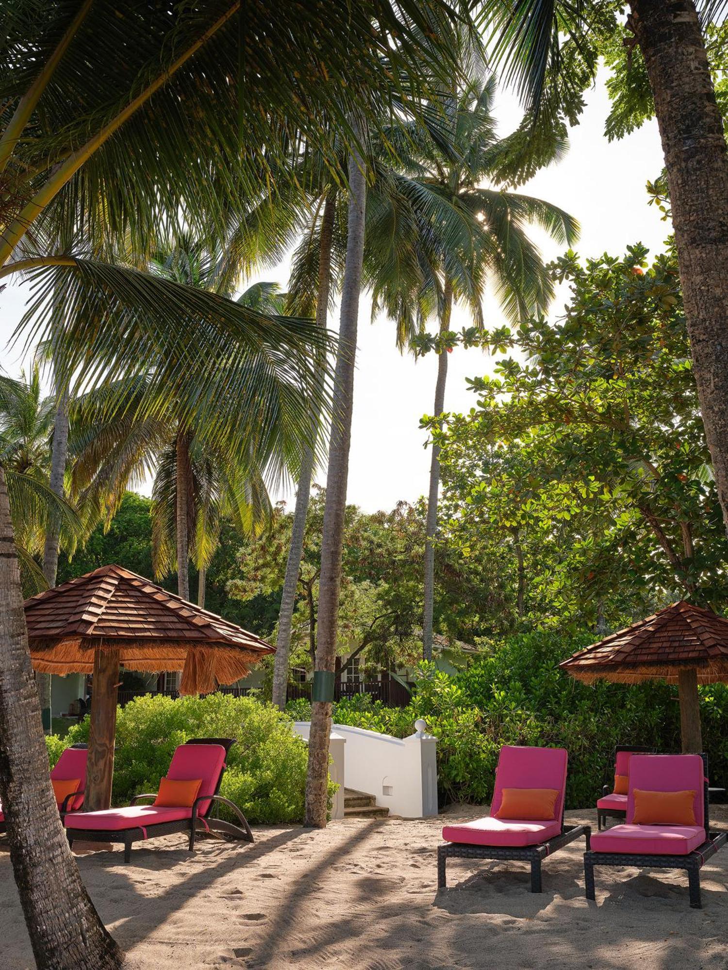 East Winds St. Lucia Hotel Грос Айлет Екстериор снимка